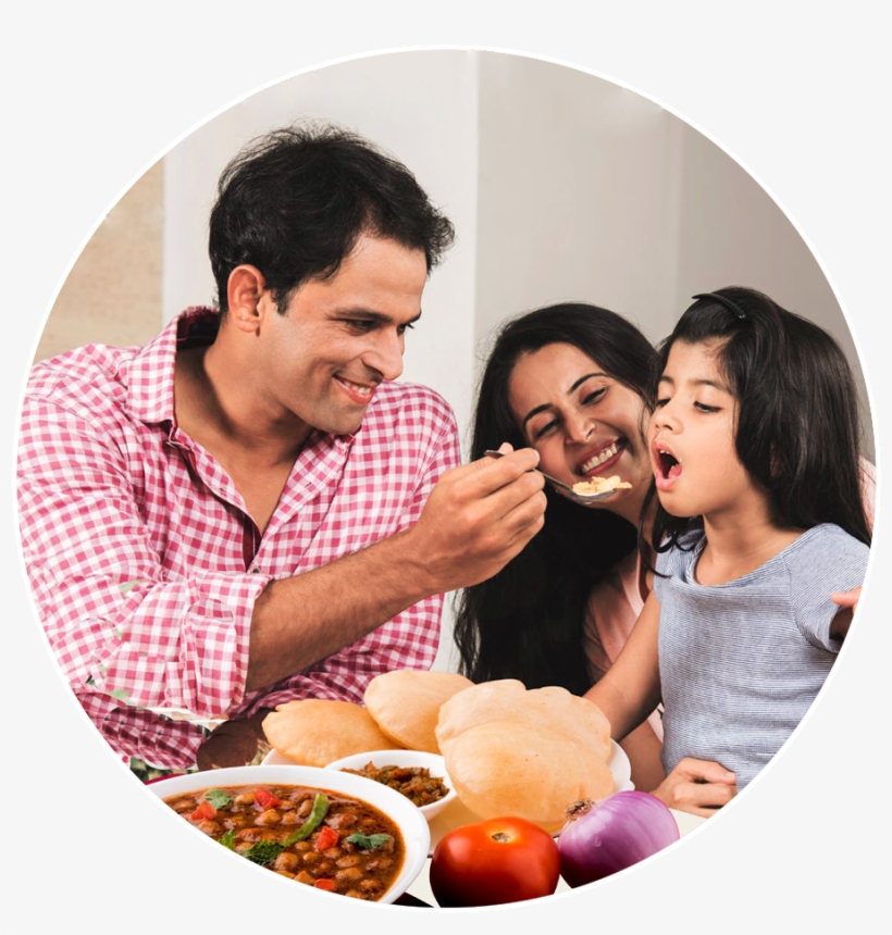 For Healthy Family - Happy Family At Dinner Table India, transparent png #3181