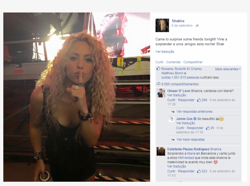 Enquanto Isso No Facebook, É Shakira Quem Manda, Com - Mana Shakira Mi Verdad Barcelona, transparent png #1610163