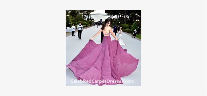 Kendall Jenner Two-piece Purple Dress Amfar Gala 2015 - Kendall Jenner, transparent png #1667372
