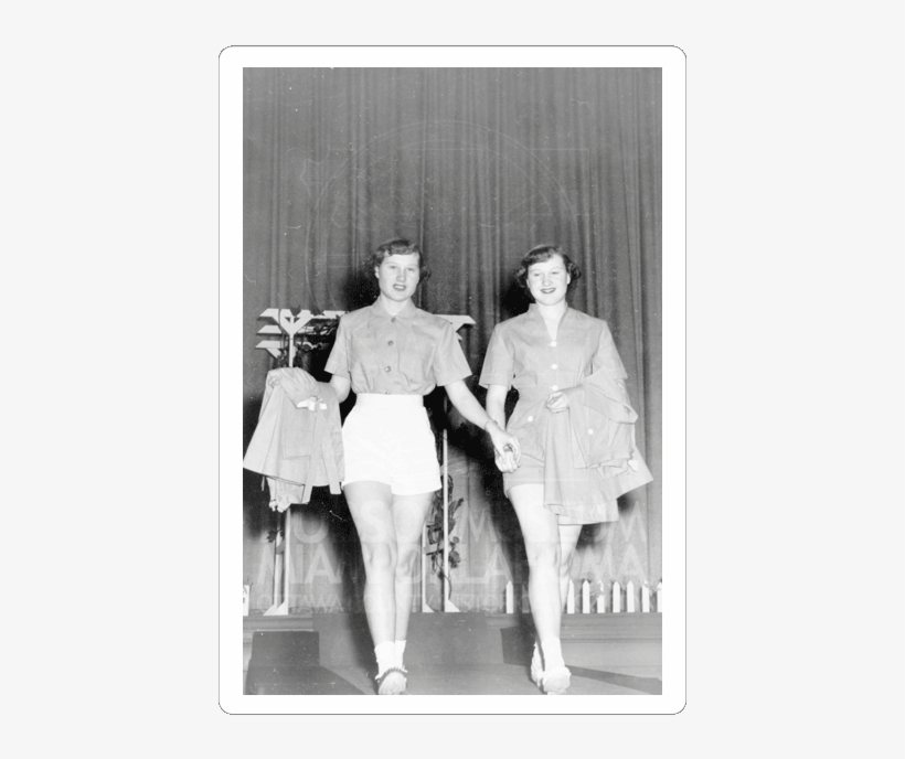 Robert And Jancie Mathis After Their Wedding In 1964 - Standing, transparent png #2140722