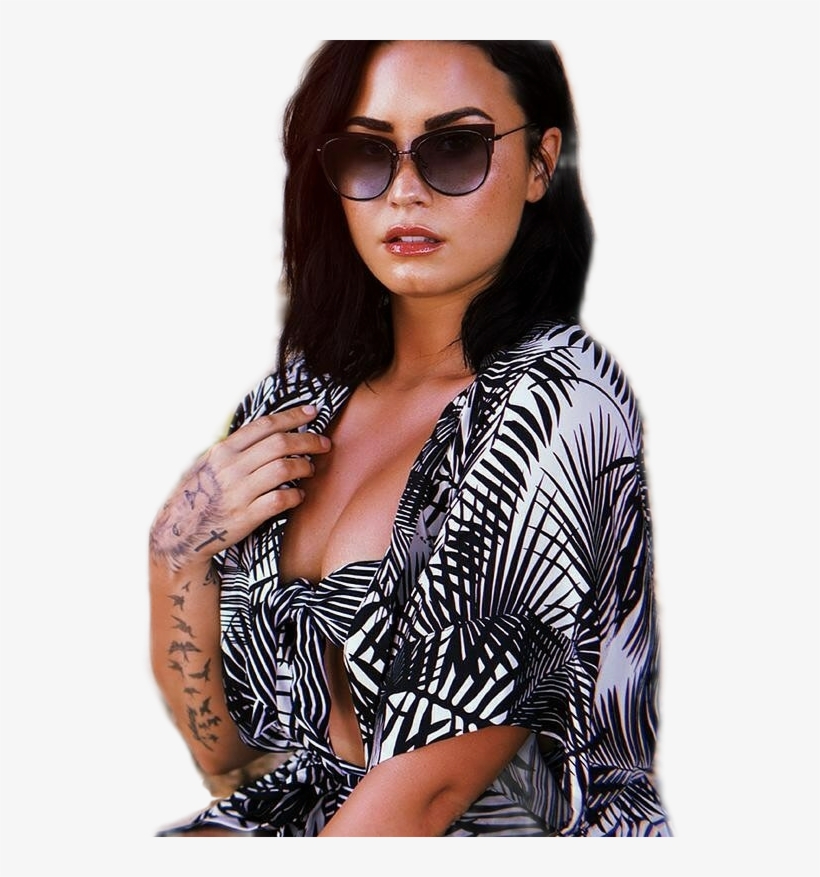 Demi Lovato, Hot, And Beauty Image - Diff Demi Lovato Sunglasses, transparent png #2190249