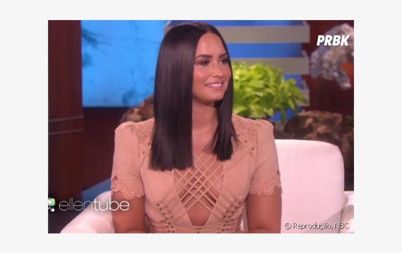 Demi Lovato Arrasa No Look Durante O Programa De Ellen - Ellen Degeneres, transparent png #2294699