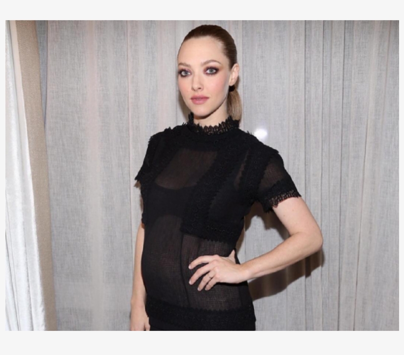 Amanda Seyfried Confirmó Su Embarazo - Amanda Seyfried Pregnant 2016, transparent png #3248407