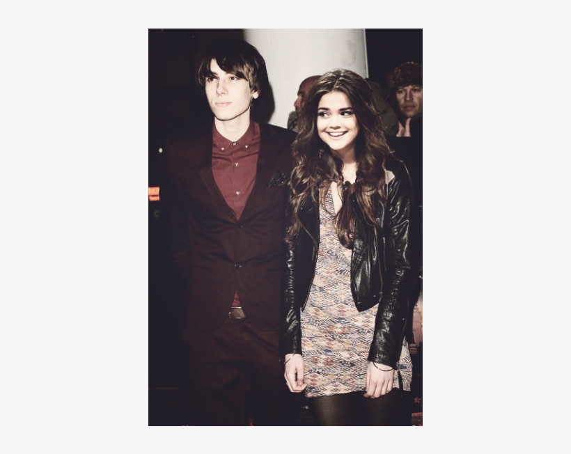 Maia Mitchell & Alex Arnold Requested By Alittlelessautumnhayes - Girl, transparent png #3311214