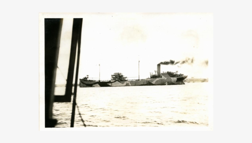 Photograph Of The Ship With Smoke Pouring From Smokestack - Destroyer, transparent png #3330150