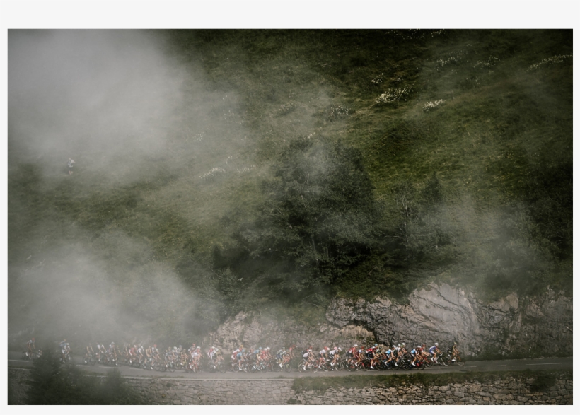 La Niebla Fue Protagonista En La Última Parte De La - Laruns, transparent png #3816329