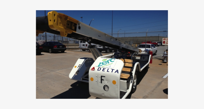 National Clean Diesel Campaign Project With Delta Airlines - Airline Belt Loader, transparent png #3837739