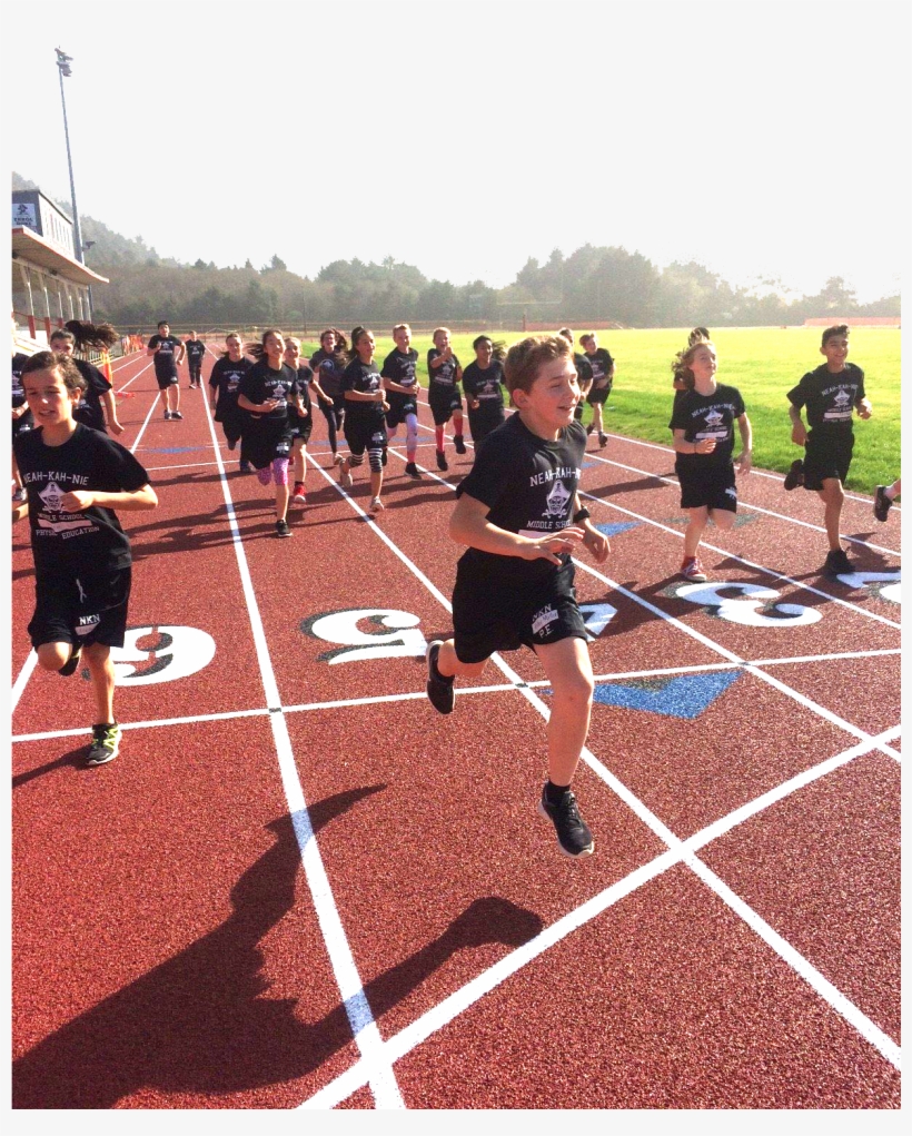 Neah Kah Nie Students, Including Kolbe Miller Got To - 800 Metres, transparent png #3850200