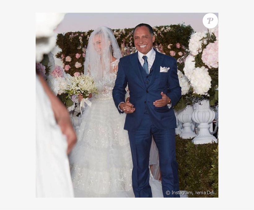 Le Mariage De Xenia Deli, Le 5 Juin 2016 À Santorin - Justin Bieber's Ex Girlfriend Married, transparent png #3980378