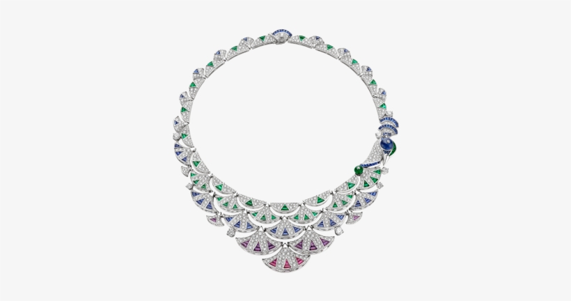 Con El Movimiento Oscilante De Las Sinuosas Formas - Jewellery, transparent png #4097389