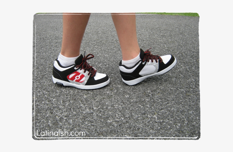 Señora Lópezheelys1heelys2 - Nike Free, transparent png #4135081