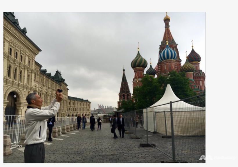 Pm Lee Kicks Off Russia Working Trip By Meeting Singaporean - Saint Basil's Cathedral, transparent png #4234966
