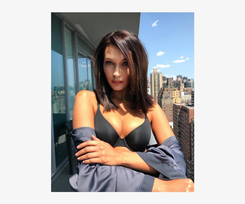 Bella Hadid - Victoria Secret Models Instagram 2017, transparent png #5082174