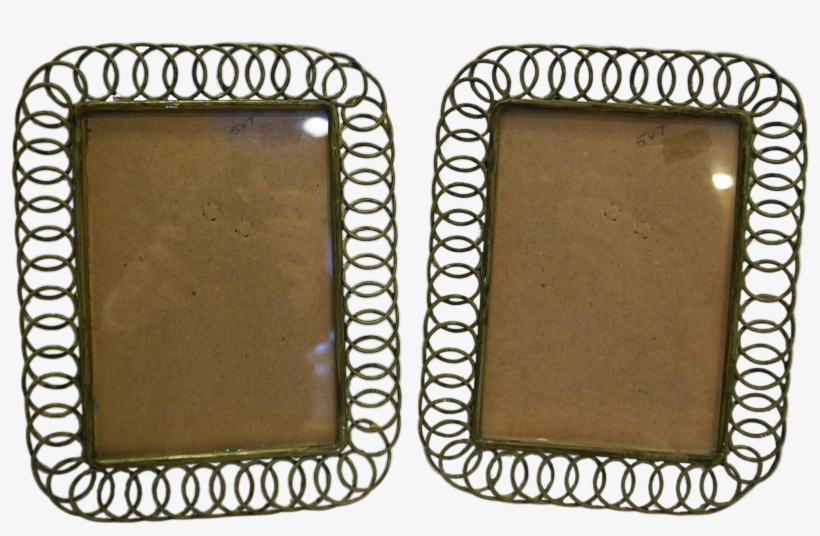 Wire Loop Twisted Metal Picture Frames Pair Easel Back - Earrings, transparent png #5922213