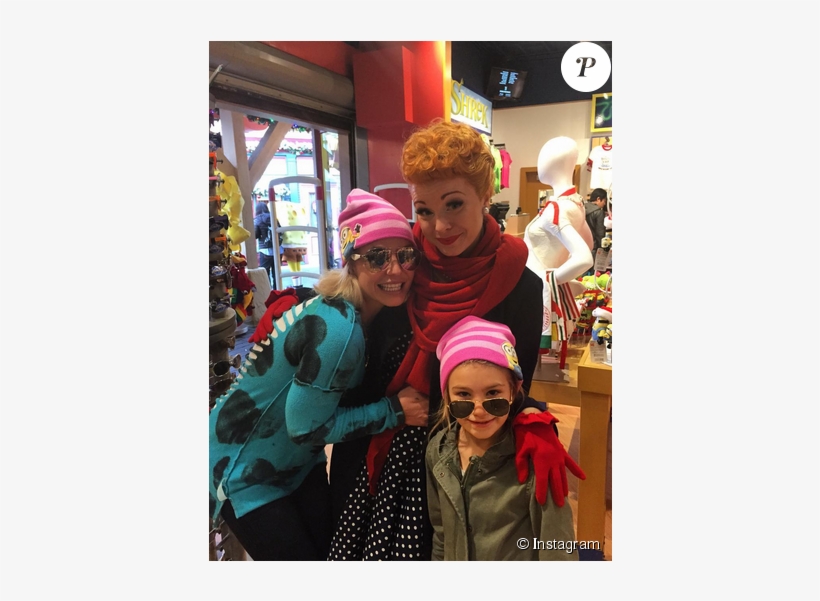 Britney Spears Fête Thanksgiving Avec Sa Nièce Maddie - Britney Universal Studios, transparent png #5946046