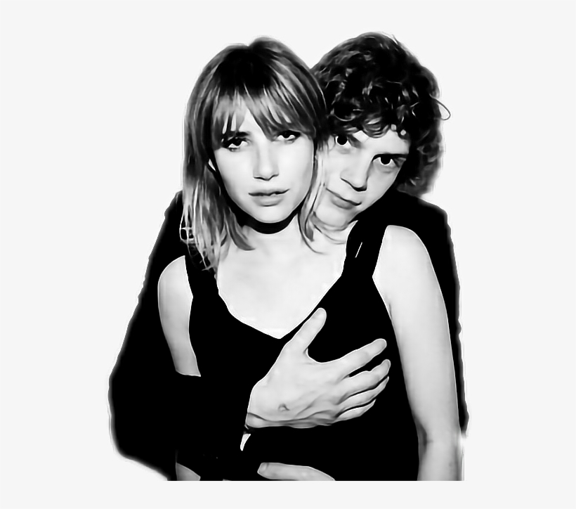 Report Abuse - Evan Peters Y Emma Roberts, transparent png #6195951