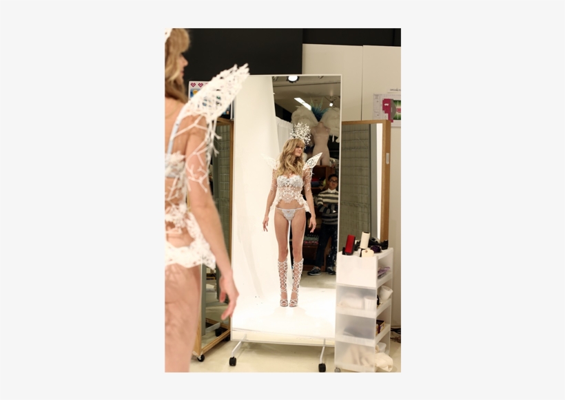 Victoria Secret Angel In Her 3d Printed Wings - 3d Printer Mannequin, transparent png #6338492