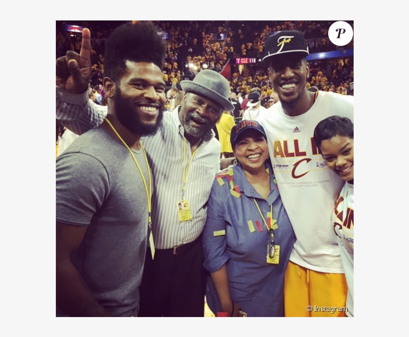 Iman Shumpert Des Cleveland Cavaliers Et La Chanteuse, transparent png #7120057