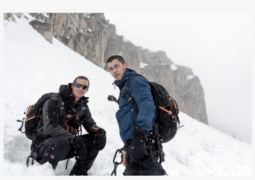 Nick Jonas Fica Só De Cueca E Encara Desafio Congelante - Nick Jonas With Bear Grylls, transparent png #7668696