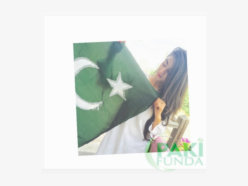 Pakistani Girl With Flag, transparent png #788108