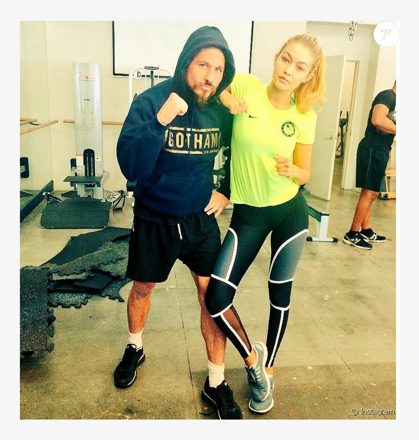 Gigi Hadid Et Son Coach Rob Chez Gotham Gym - Gigi Hadid Leggings Boxing, transparent png #8409901