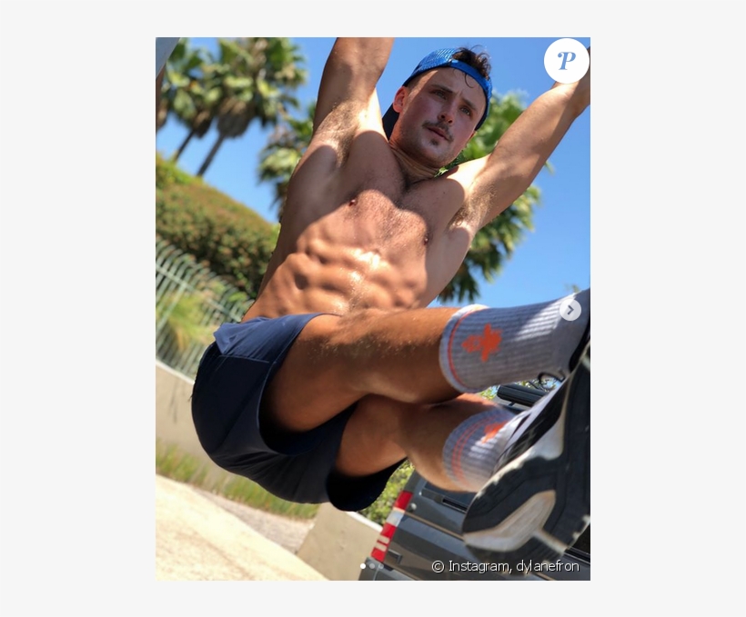 Dylan Efron, Petit Frère De Zac Efron, Sur Son Compte - Zac Efron Shirtless 2018, transparent png #8641395