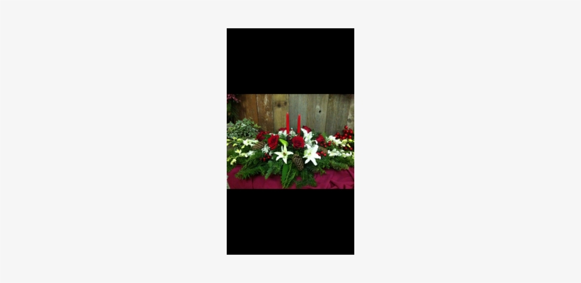 Christmas Centerpiece With Flowers & Candles, transparent png #9092430