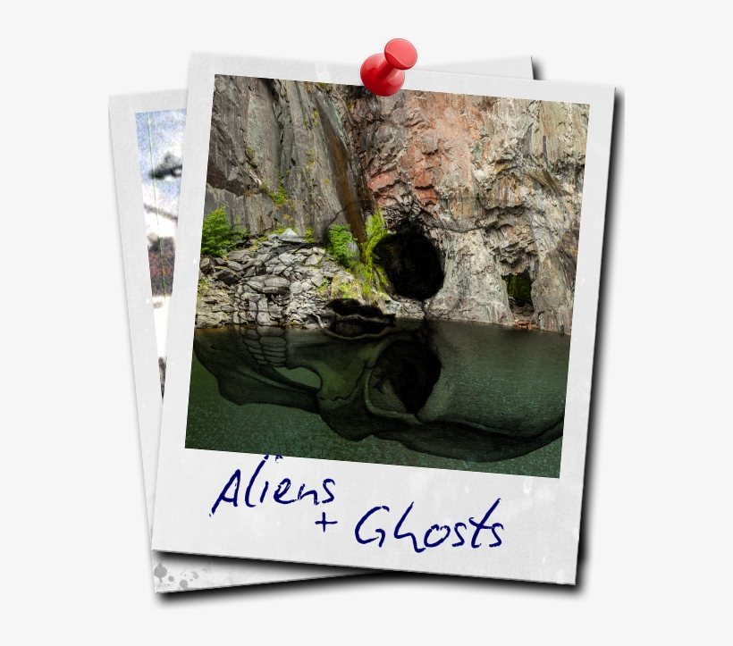 Aliens & Ghosts Polaroid - Lagoa Guest House, transparent png #9500719