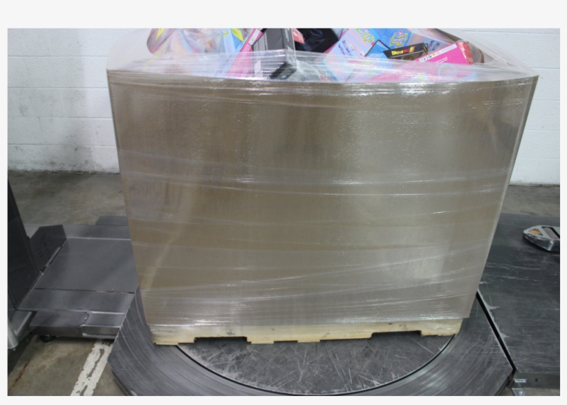 Pallet 213 Pcs Action Figures, Pretend & Dress-up, - Plywood, transparent png #9527304