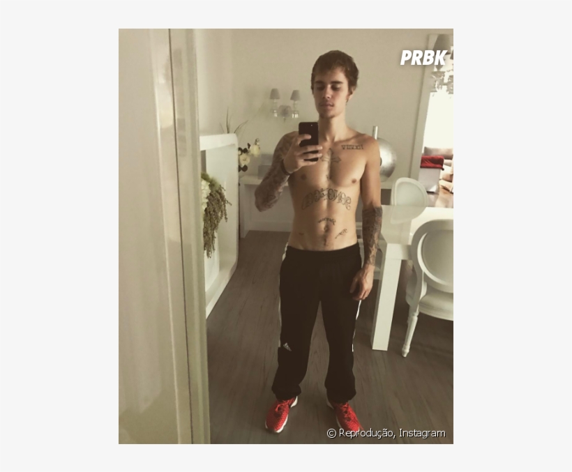 Justin Bieber Diz Que Sua Música Preferia É "starboy\ - Justin Bieber Phone Number 2017, transparent png #9594530