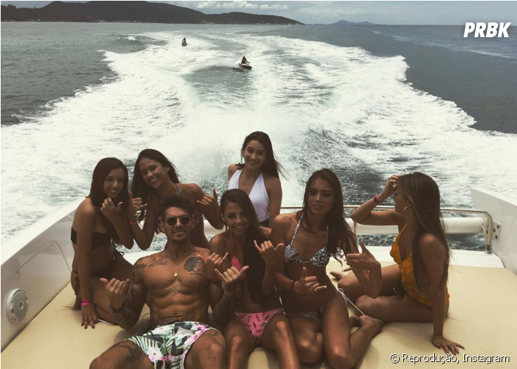 Lucas Lucco Promete Dar Um Toque De Sertanejo No Hit - Barco Com A Mulherada (950x525), Png Download