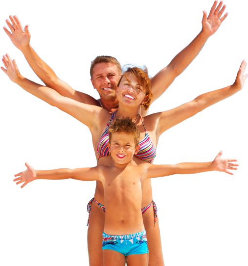 Couple - Happy Family Beach Png (524x541), Png Download