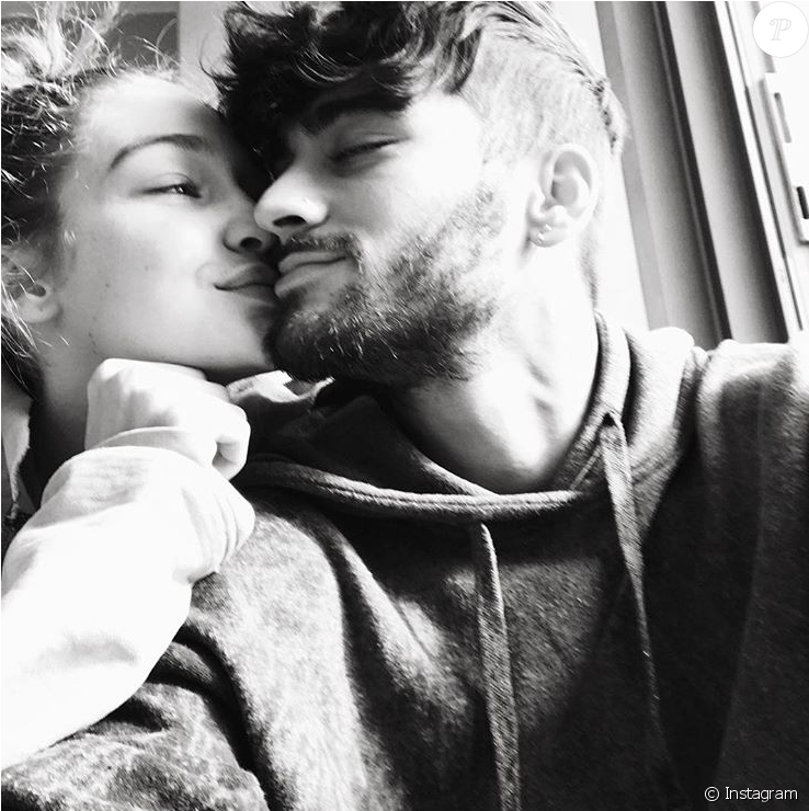 Gigi Hadid Et Zayn Malik En Février - Zayn And Gigi Best (950x739), Png Download
