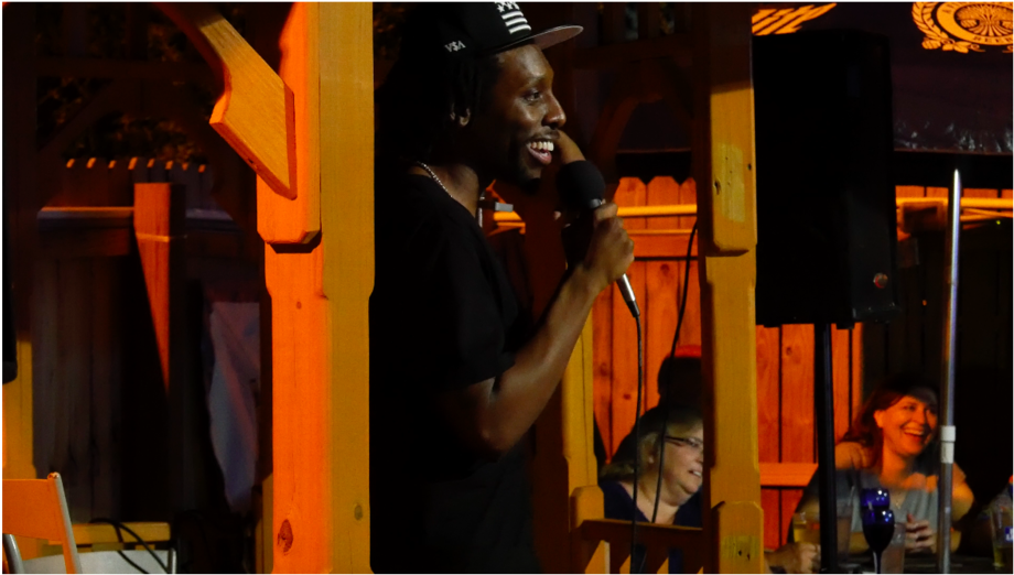 Redneck Show - Night (1000x625), Png Download