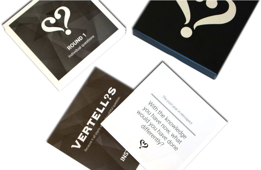 Conversation Over Cards - Conversation (986x555), Png Download