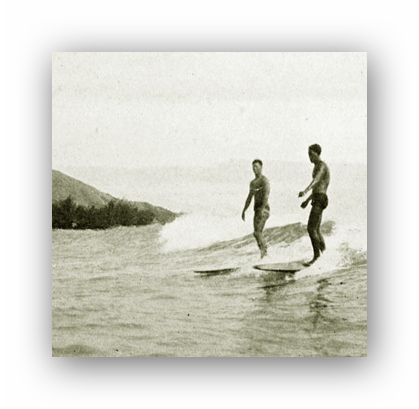 Die Ersten Surfer - History Of Surfing (419x409), Png Download