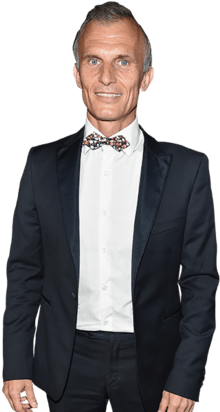 The Strain's Richard Sammel On Humanizing His Vampire - Richard Sammel (330x412), Png Download