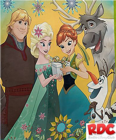 First Look At Elsa And Anna In Frozen Fever Disney - Elsa Elsa And Anna Frozen Fever (540x470), Png Download