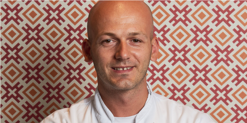 Stefano Turconi Head Chef At Franco's In London - Linzer Torte (800x550), Png Download