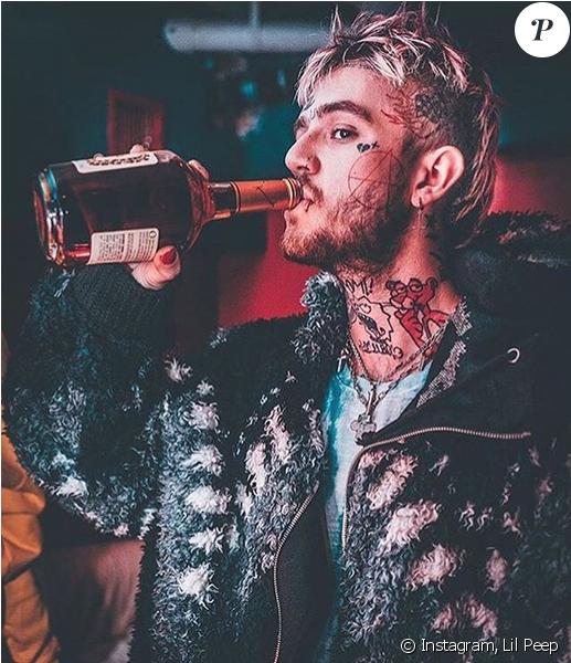 Octobre - Lil Peep Wallpaper Iphone (637x599), Png Download