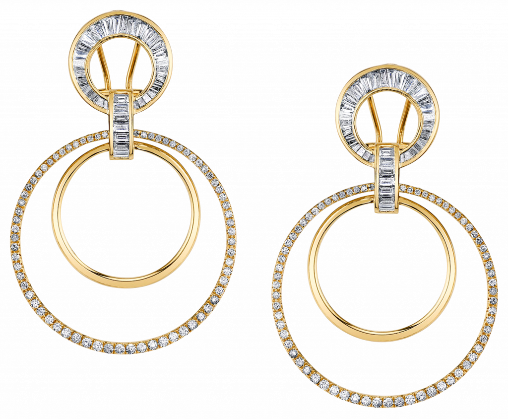 Mixed Diamond Doorknockers In 18k Gold - Big Gold Earring Png (1024x844), Png Download