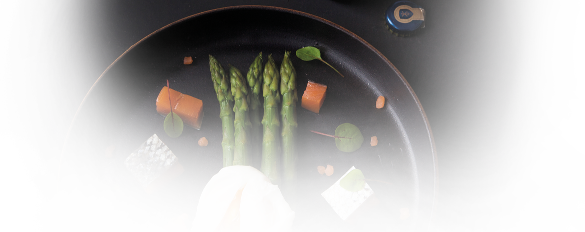 Flemish-style Smoked Salmon - Leek (1169x464), Png Download