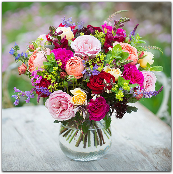 Nancy, Florist At Our London Flower Shop - Real Flower Bouquet (730x662), Png Download