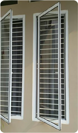 Normal 2 - Screen Door (566x446), Png Download