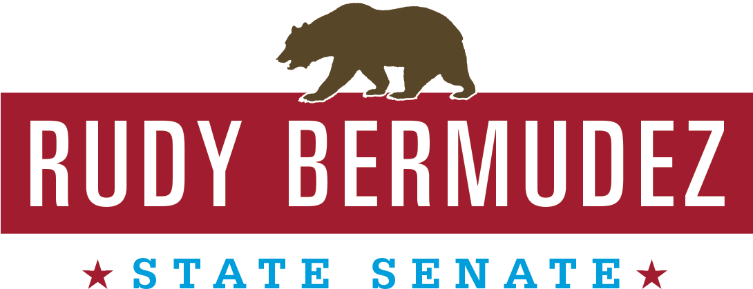 Contact - Grizzly Bear (1134x453), Png Download