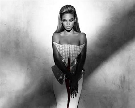 Beyonce Thierry Mugler3 - Beyonce I Am Sasha Fierce Photoshoot (436x436), Png Download