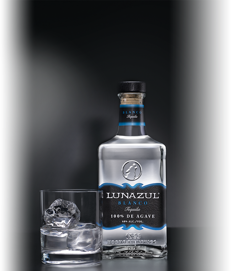 Img - Luz Tequila (735x864), Png Download