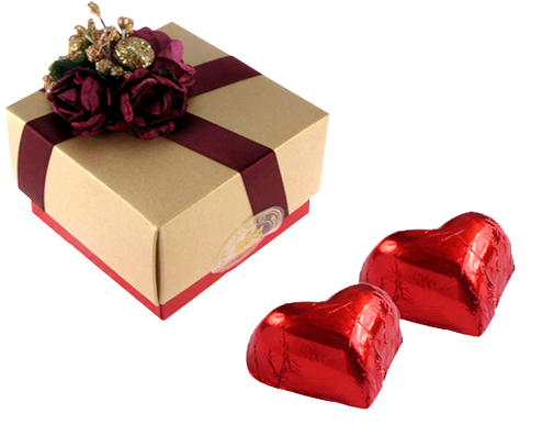 Red Flower Gold & Red Gift Box- 2pcs Heart Chocolate - Safflower (567x456), Png Download