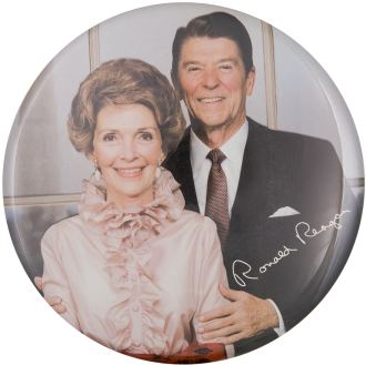 Nancy And Ronald Reagan Color Portrait - Ronald And Nancy Reagan (350x348), Png Download