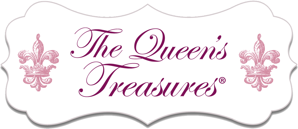 High Quality Fashionable Silver Sparkle Winter Lace - Queen's Treasures (1392x582), Png Download